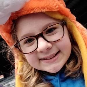 Meet your Posher, Ava